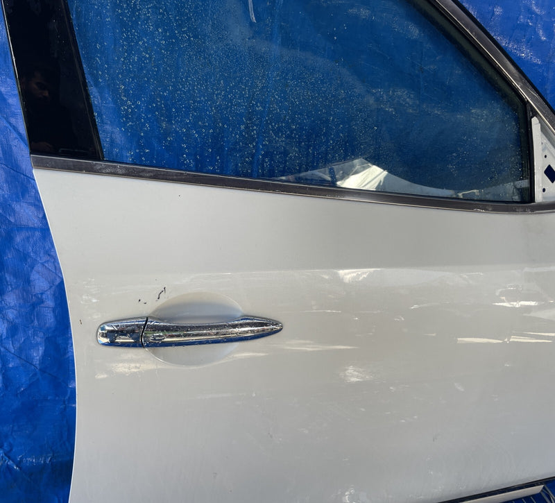 Load image into Gallery viewer, ⭐12-17 QX50 EX37 EX35 FRONT RIGHT PASSENGER DOOR ASSEMBLY WHITE QAB #NB1-DRU1617
