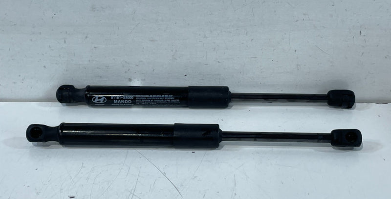 Load image into Gallery viewer, 2020-2025 HYUNDAI PALISADE FRONT LH &amp; RH HOOD LIFT SHOCK STRUT SUPPORT # 102357
