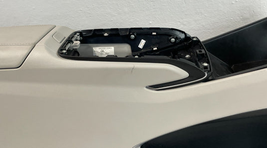 2023 HYUNDAI TUCSON CENTER CONSOLE STORAGE COMPARTMENT ASSEMBLY