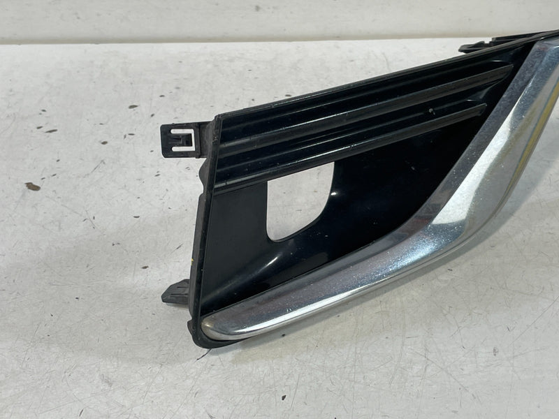Load image into Gallery viewer, 14-18 INFINITI Q50 FRONT RIGHT SIDE FOG LIGHT LAMP CHROME BEZEL W/O SPORT 100084
