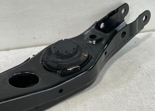 2021-2023 HYUNDAI SANTA FE REAR RIGHT SIDE LOWER CONTROL ARM SPRING PERCH 101488