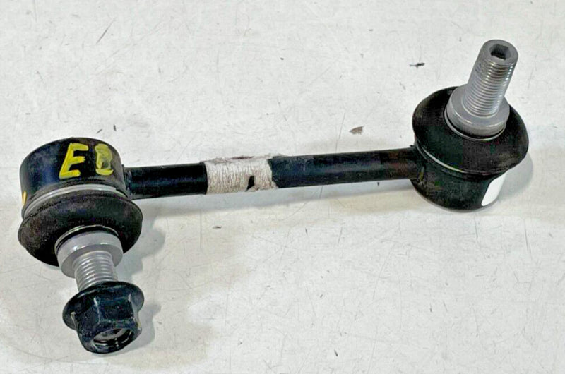 Load image into Gallery viewer, 19-25 GENESIS G70 REAR LEFT SIDE STABILIZER ANTI ROLL SWAY BAR END LINK # 96686
