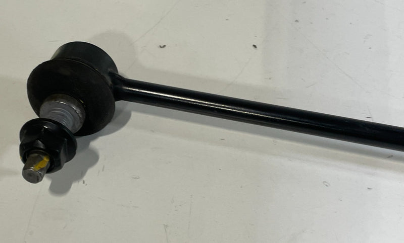 Load image into Gallery viewer, HYUNDAI SANTA FE PALISADE FRONT LH OR RH STABILIZER SWAY BAR END LINK # 103564
