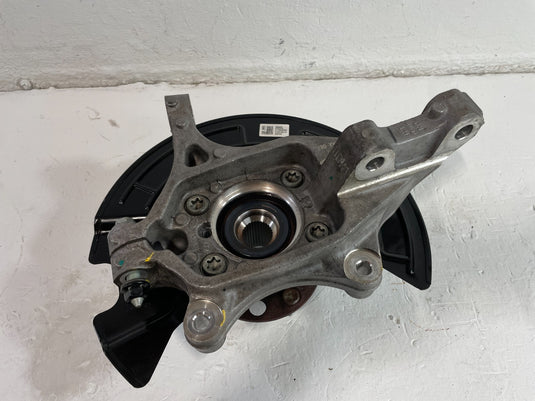 2020-25 HYUNDAI PALISADE AWD FRONT LEFT SPINDLE KNUCKLE W/ BEARING HUB