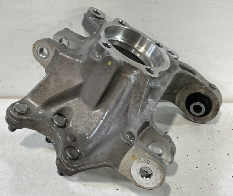 Load image into Gallery viewer, 2020-25 HYUNDAI PALISADE FWD REAR LEFT SPINDLE KNUCKLE W/O BEARING HUB # 100273
