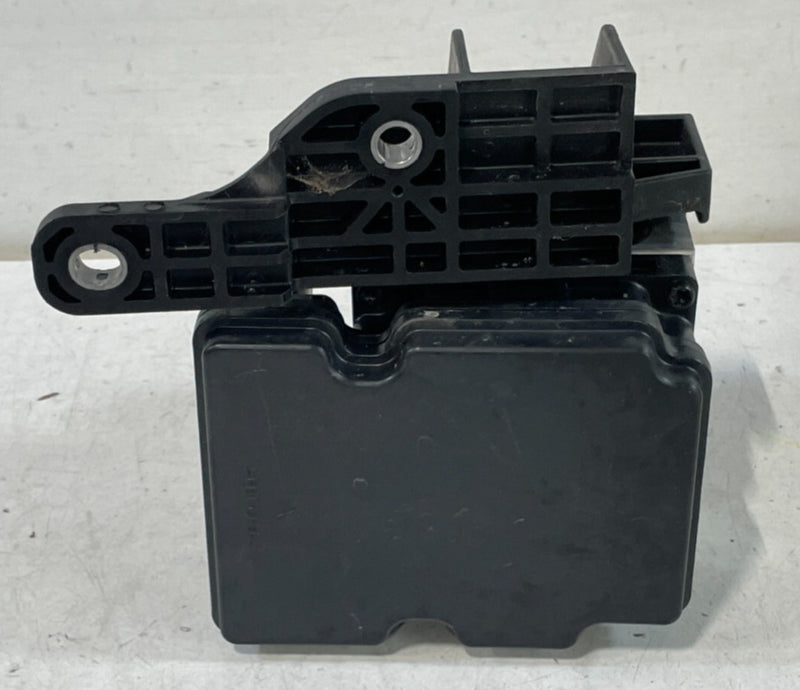 Load image into Gallery viewer, 2021-2023 HYUNDAI ELANTRA ANTI LOCK ABS BRAKE PUMP MODULE UNIT 58900AB800 #99318
