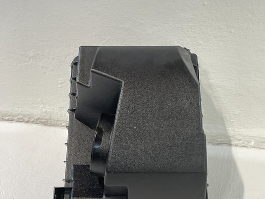 2020-2025 HYUNDAI PALISADE ENGINE AIR INTAKE CLEANER HOUSING BOX 3.8L