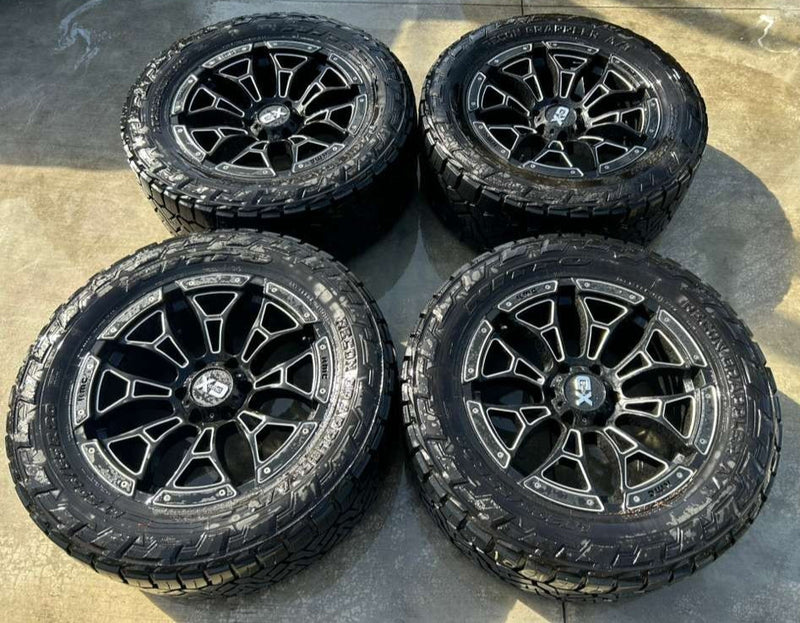 Load image into Gallery viewer, FOR 19-25 CHEVROLET SILVERADO 1500 XD KMC 20x12 WHEEL RIM W/ TIRE (SET#4) 106180
