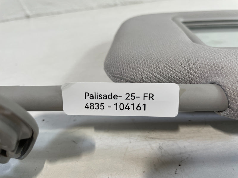 Load image into Gallery viewer, 20-25 HYUNDAI PALISADE FRONT RIGHT PASSENGER SIDE SUNVISOR SUN VISOR # 104161
