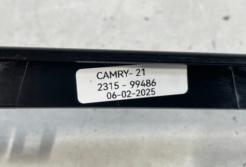 Load image into Gallery viewer, 2021-2024 TOYOTA CAMRY SE FRONT BUMPER CENTER GRILLE MOLDING TRIM # 99486
