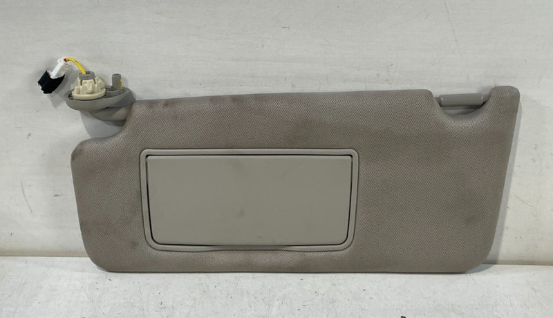 Load image into Gallery viewer, 2023 - 2025 HONDA HR-V EX-L FRONT LEFT DRIVER SIDE SUNVISOR SUN VISOR # 98930
