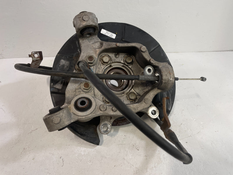 Load image into Gallery viewer, 2017-2020 INFINITI QX60 AWD REAR LEFT SPINDLE KNUCKLE W/ BEARING HUB OEM # 87602
