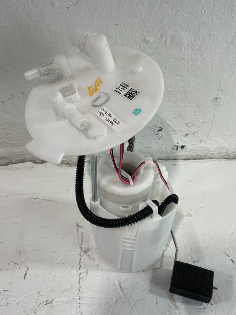 Load image into Gallery viewer, 2023 - 2025 ACURA INTEGRA FUEL GAS PUMP SENDING UNIT ASSEMBLY 1.5L # 104595
