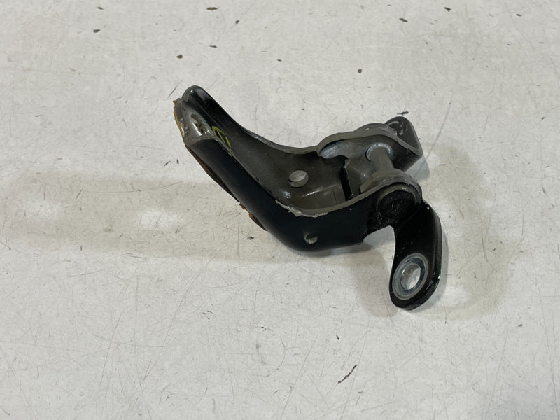 Load image into Gallery viewer, 2013-2025 ACCORD CIVIC INSIGHT FRONT RIGHT PASSENGER UPPER DOOR HINGE # 97358
