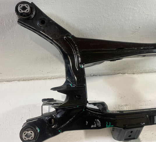 22-26 HYUNDAI TUCSON AWD REAR SUSPENSION SUBFRAME CROSSMEMBER CRADLE 2.5L 105091