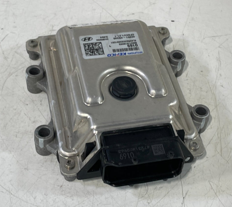 Load image into Gallery viewer, 23-24 HYUNDAI PALISADE SBW AUTOMATIC TRANSMISSION CONTROL MODULE 3.8L # 103320
