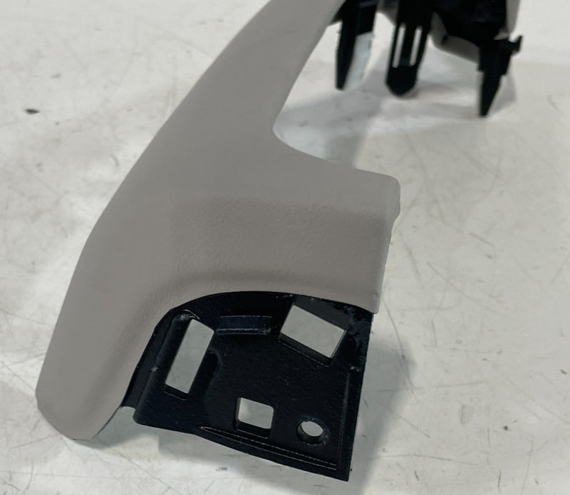 Load image into Gallery viewer, 2023 HYUNDAI PALISADE FRONT LEFT SIDE OUTER AC AIR VENT TRIM COVER PANEL #104051
