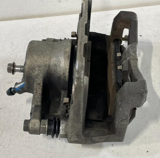 2019 - 25 TOYOTA CAMRY AVALON RAV4 FRONT LEFT BRAKE CALIPER W/ BRAKE PADS