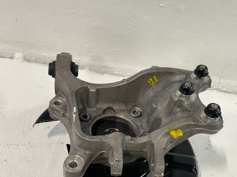 Load image into Gallery viewer, 2020-2025 HYUNDAI PALISADE REAR RIGHT SIDE SPINDLE KNUCKLE W/ BEARING HUB #99238
