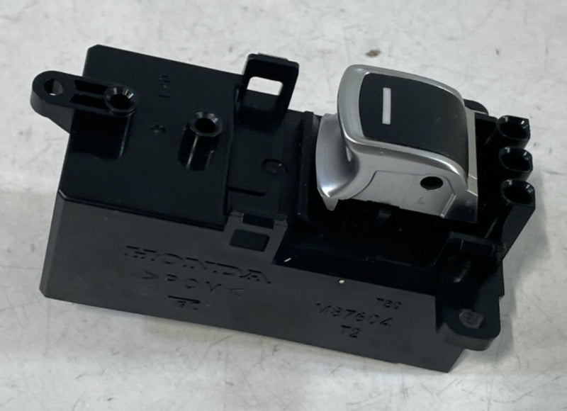 Load image into Gallery viewer, HONDA CIVIC ACCORD REAR LEFT OR RIGHT SIDE DOOR WINDOW SWITCH W/O BEZEL # 99087
