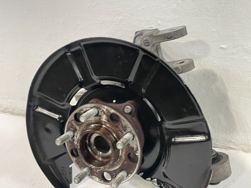Load image into Gallery viewer, 2020-2025 HYUNDAI PALISADE REAR RIGHT SIDE SPINDLE KNUCKLE W/ BEARING HUB #99238
