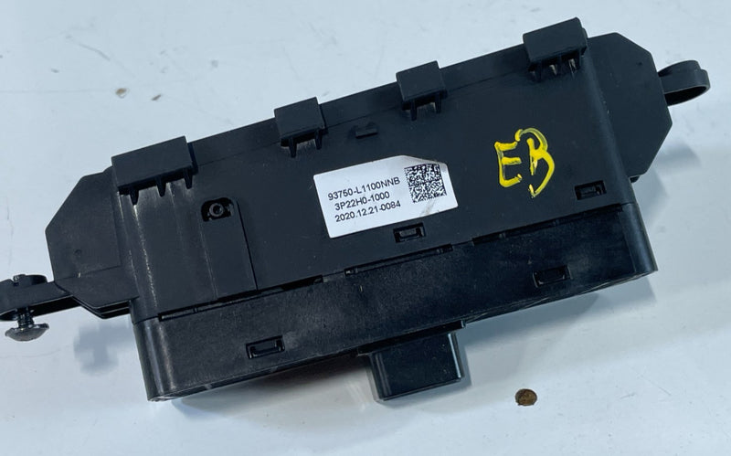 Load image into Gallery viewer, 20-23 HYUNDAI SONATA STABILITY TRACTION CONTROL TRUNK LID RELEASE SWITCH #102041
