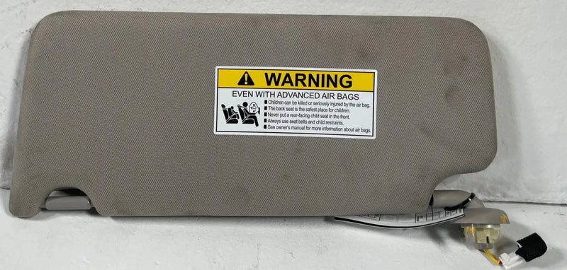 Load image into Gallery viewer, 2023-2026 HONDA HR-V EX-L FRONT RIGHT PASSENGER SIDE SUNVISOR SUN VISOR # 107984
