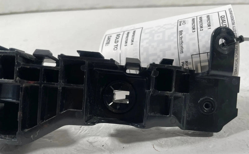 Load image into Gallery viewer, 2022 - 2025 HONDA PASSPORT FRONT LEFT DRIVER SIDE BUMPER BRACKET # 107800
