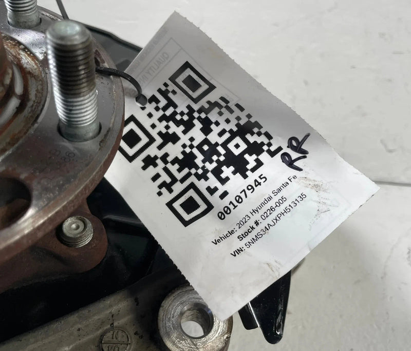 Load image into Gallery viewer, 2021-2025 HYUNDAI SANTA FE FWD REAR RIGHT SPINDLE KNUCKLE W/ WHEEL HUB # 107945
