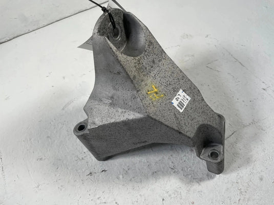 2019-2023 GENESIS G70 FRONT LEFT SIDE ENGINE MOUNT SUPPORT BRACKET 2.0L