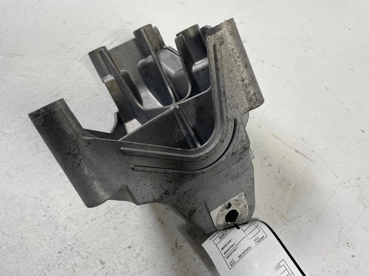 2019-2023 GENESIS G70 FRONT LEFT SIDE ENGINE MOUNT SUPPORT BRACKET 2.0L