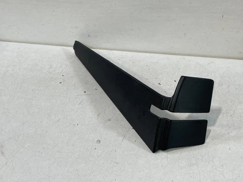 Load image into Gallery viewer, 17-22 HONDA CR-V TAILGATE LIFTGATE RIGHT PASSENGER SIDE HINGE COVER TRIM # 97498
