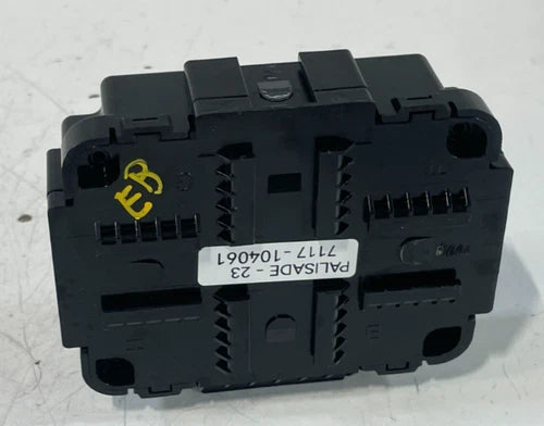 Load image into Gallery viewer, 2023-2024 HYUNDAI PALISADE LDC POWER SUPPLY CONVERTER CONTROL MODULE # 104061
