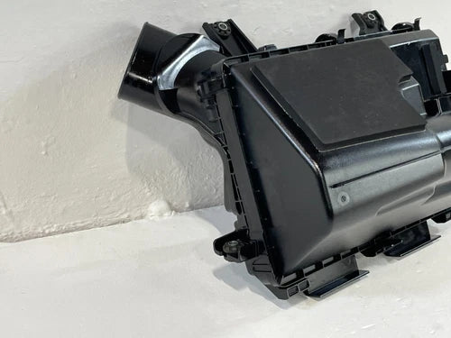 Load image into Gallery viewer, 19-25 INFINITI QX50 QX55 ENGINE AIR CLEANER HOUSING FILTER BOX INTAKE 2.0L 96099
