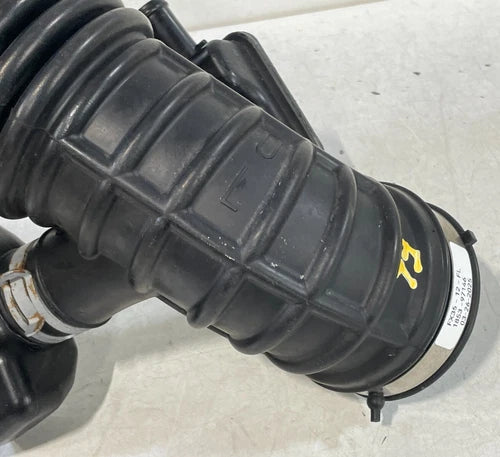 Load image into Gallery viewer, 2009-2013 INFINITI FX35 FX50 FRONT LEFT DRIVER AIR INTAKE HOSE TUBE 3.5L # 97146
