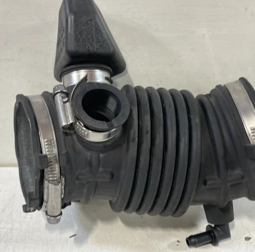 Load image into Gallery viewer, 2020-2025 HYUNDAI PALISADE ENGINE AIR CLEANER INTAKE HOSE TUBE PIPE 3.8L #100257
